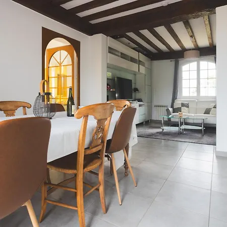 St Jacques Ferienhaus